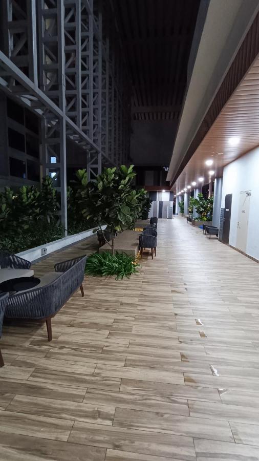شقة Cl 29A Insta Klcc View & Infinity Pool كوالالمبور المظهر الخارجي الصورة