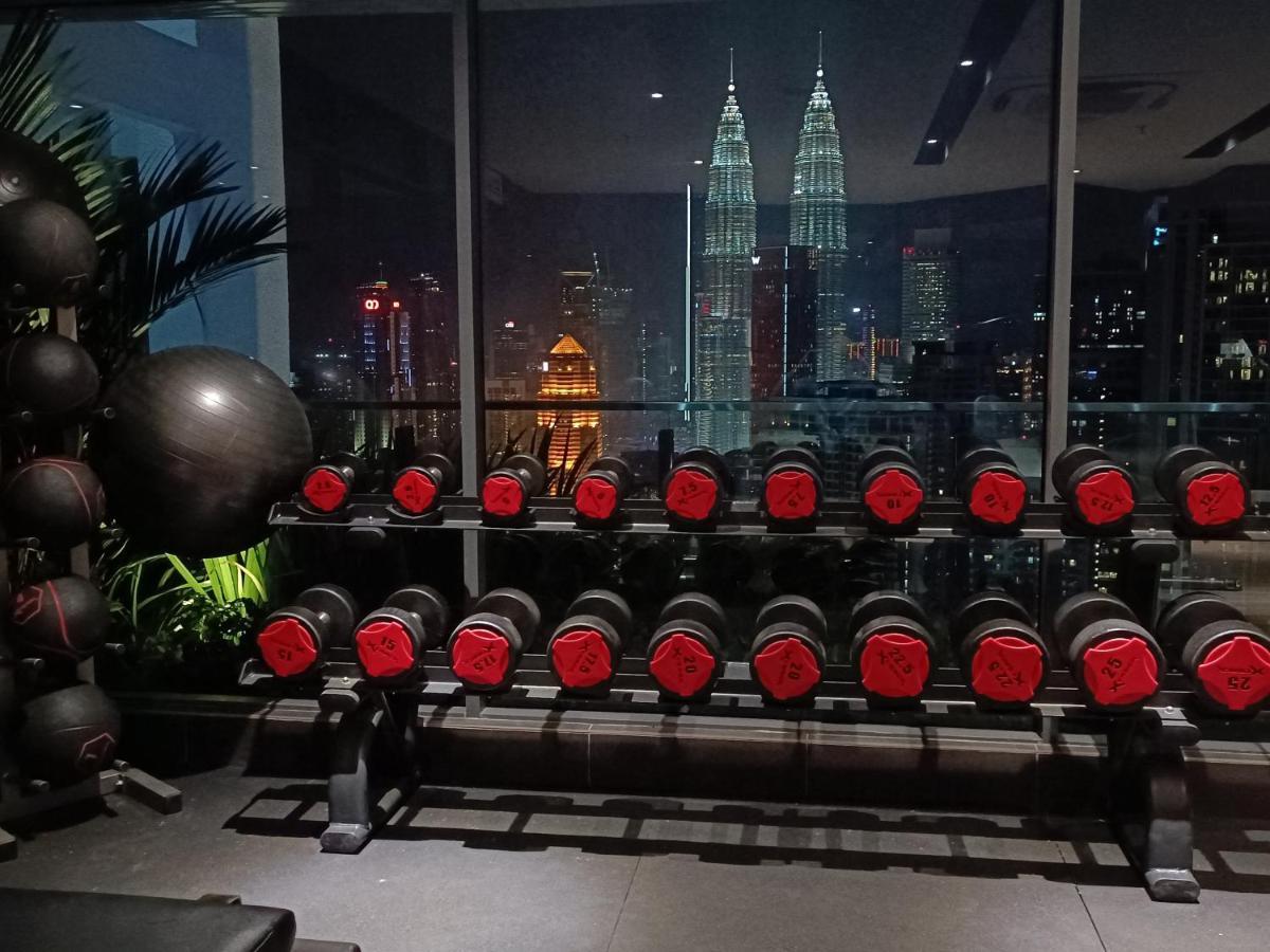 شقة Cl 29A Insta Klcc View & Infinity Pool كوالالمبور المظهر الخارجي الصورة